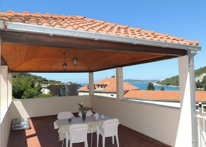 霍特齐亚别墅酒店 公寓